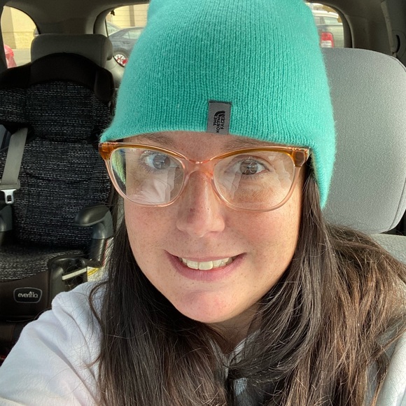 Meet your Posher, Heather - Picture 1 of 1